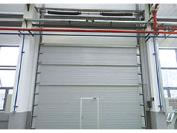 分段提升门特征