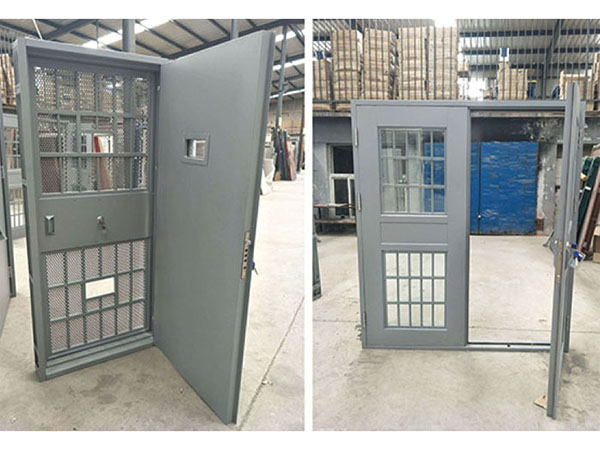 栅栏监狱门特征