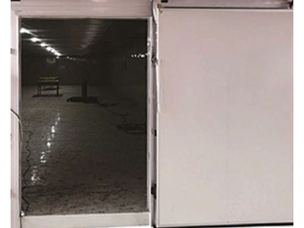 重型平移门运行