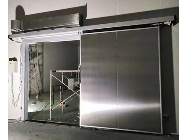 高速冷库门设置